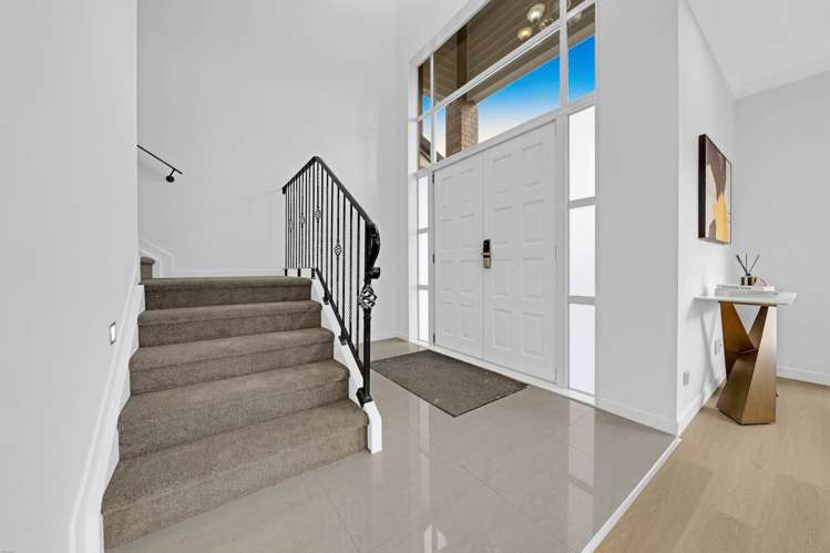 17 Andy Crescent Flat Bush_22