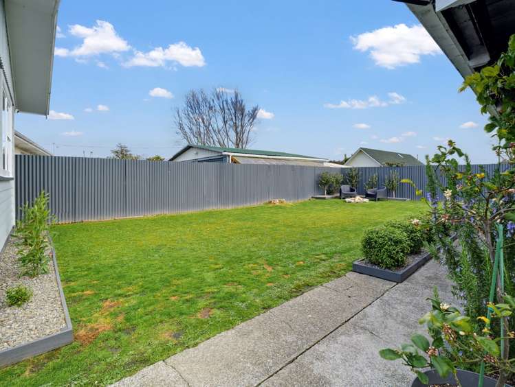 56 Lockhart Avenue Milson_13
