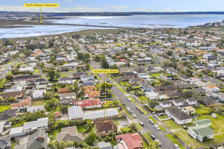 16 Alverston Street Waterview_17