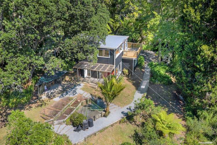 260 Huia Road Titirangi_14