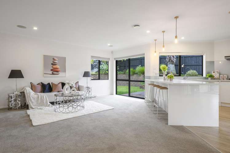 7 William Gamble Drive Greenhithe_5