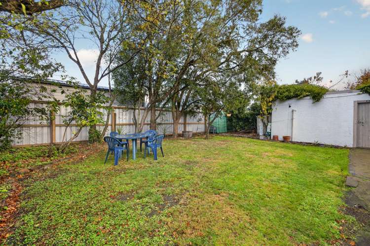 672 Worcester Street Linwood_17