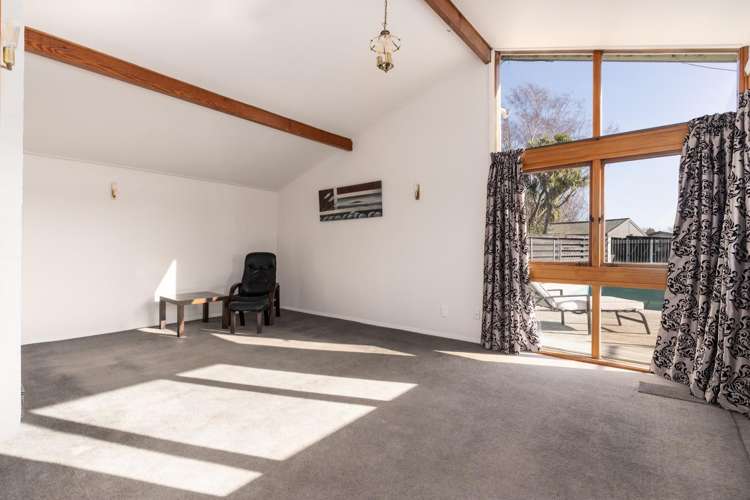 15 High Street Leeston_11