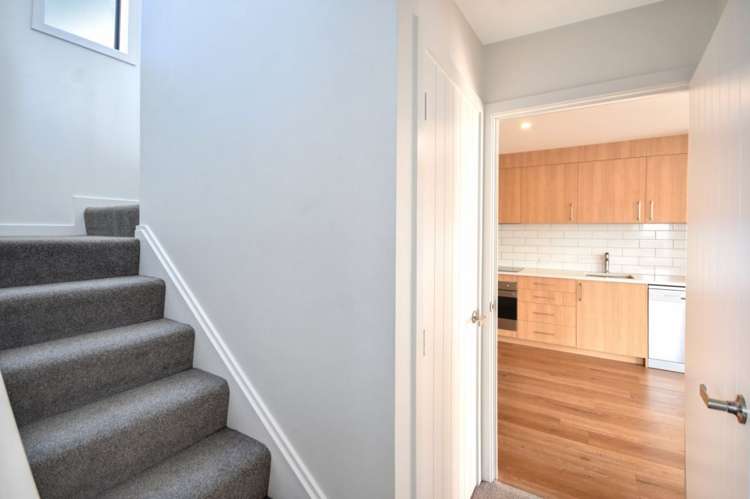 26/3 Moreau St Saint Kilda_15