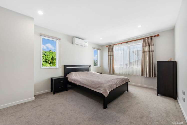 19 Tims Crescent Flat Bush_11