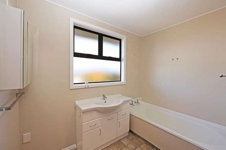 32 Awamoa Road Oamaru_13