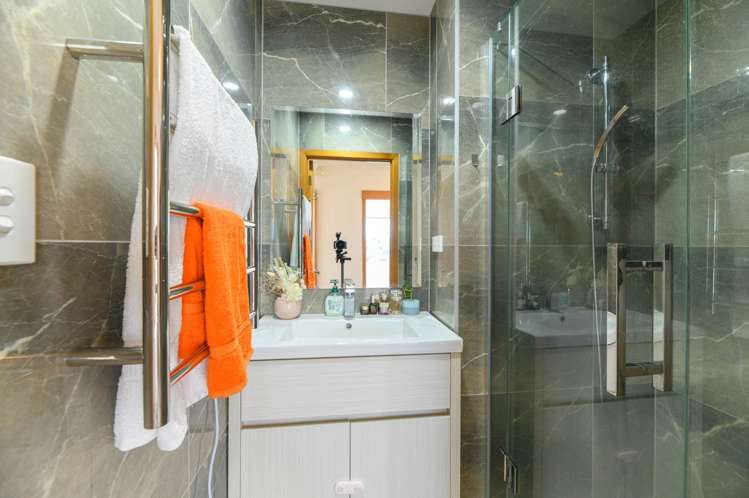 6a Pascoe Street Mount Roskill_16