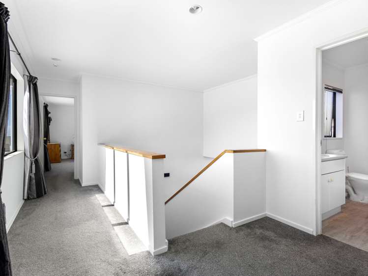 84 Churchill Drive Taradale_6