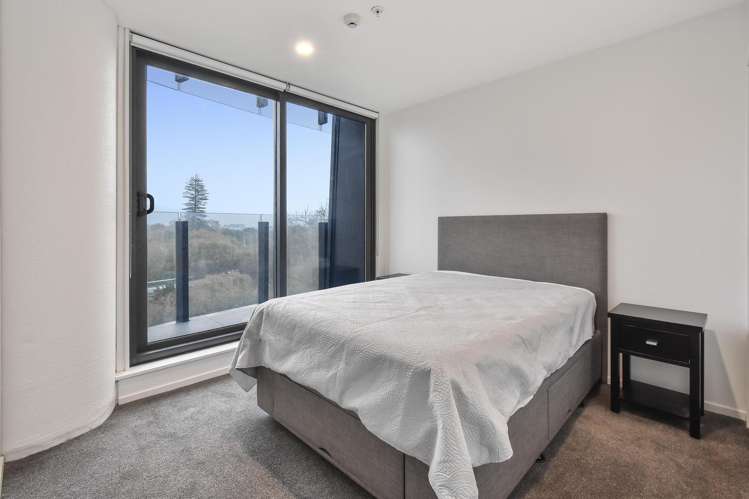 903/18 St Martins Lane Grafton_6