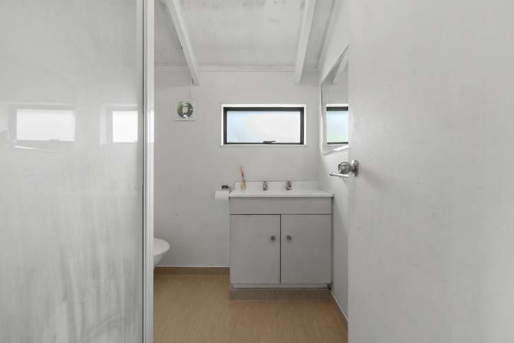 32B Sikkim Crescent Clover Park_8