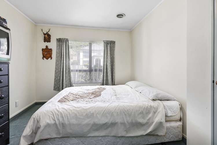 39 Bowes Crescent Strathmore Park_8