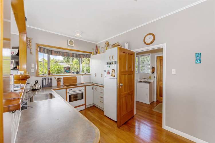 4 Crown Road Tindalls Beach_6