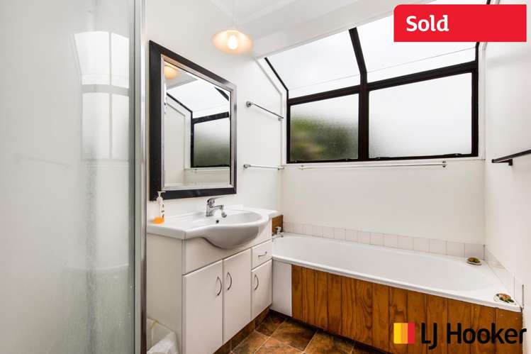 128 Carnoustie Drive Wattle Downs_10