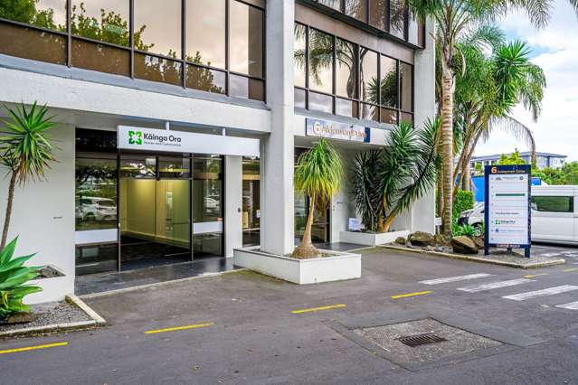 Ground/6 Alderman Drive Henderson_2