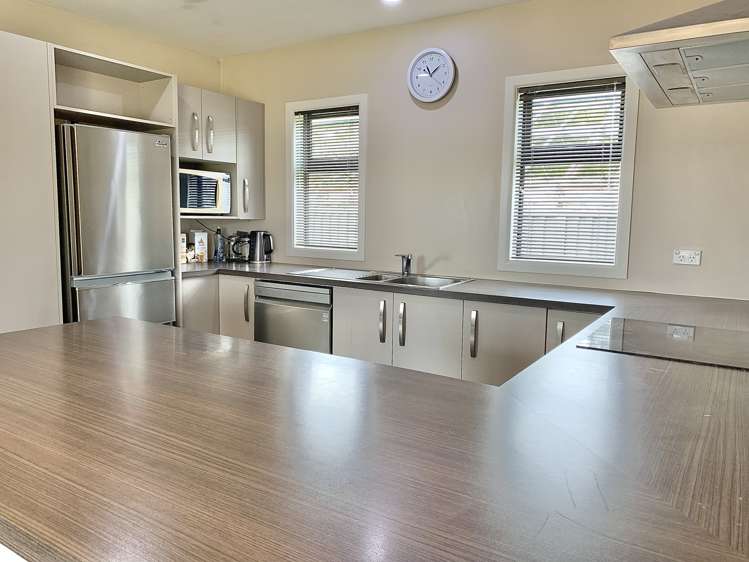 8 Latham Stubbs Crescent Waipawa_23