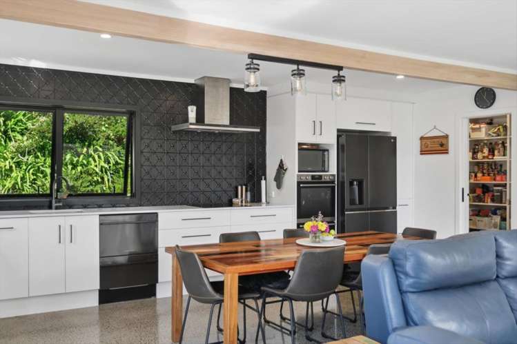 28 Spencer Avenue Maketu_22