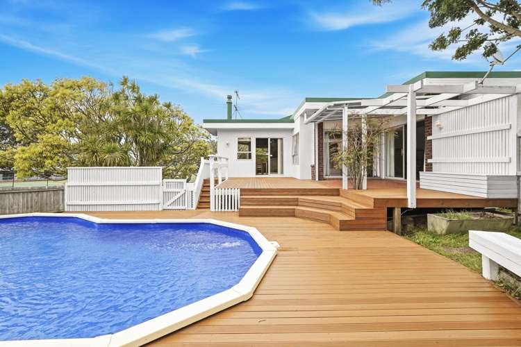 8 Sartors Avenue_1
