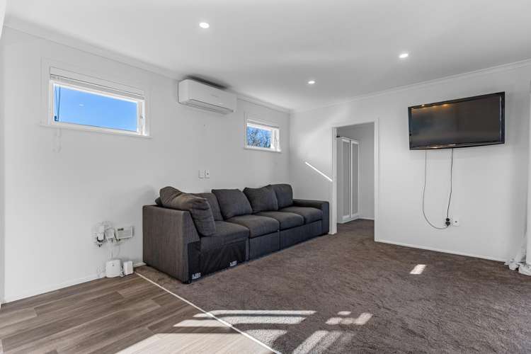29 Henderson Crescent_5