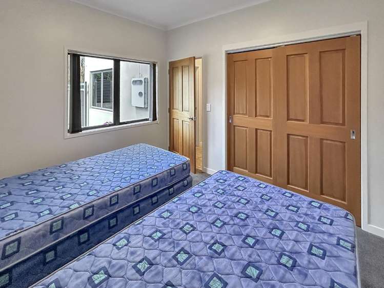 2/22 Wainui Road 11335_7