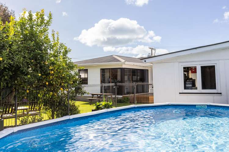 71 Harold Holt Avenue Onekawa_18