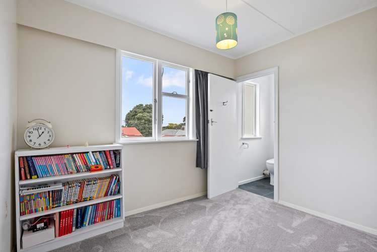 44 Dyer Street Epuni_13