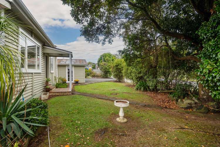 24 Arahoe Road New Lynn_16