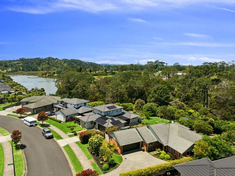 70 Pohutukawa Parade Riverhead_14