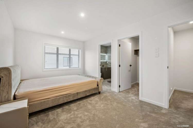 25 Kerekin Drive Oteha_13