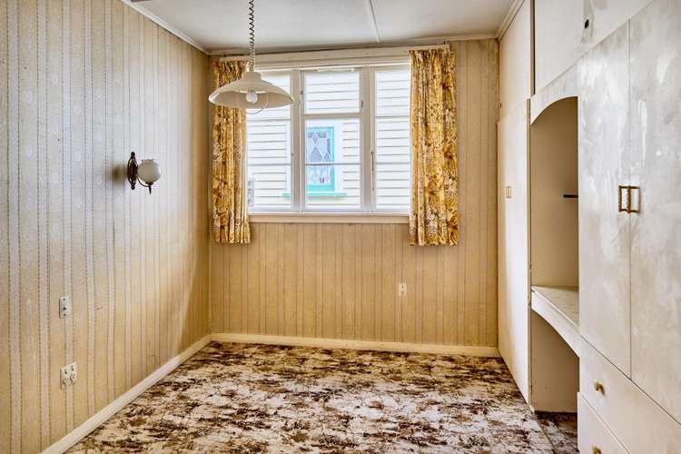 112 Waiwhetu Road Waterloo_10