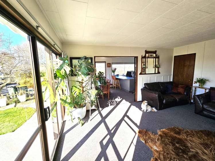 42 Clyde Terrace Kaitangata_12