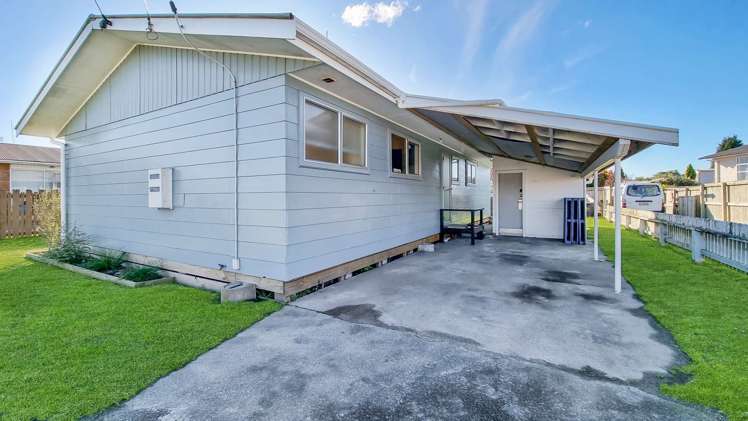 18a Monokia Street Fairy Springs_10