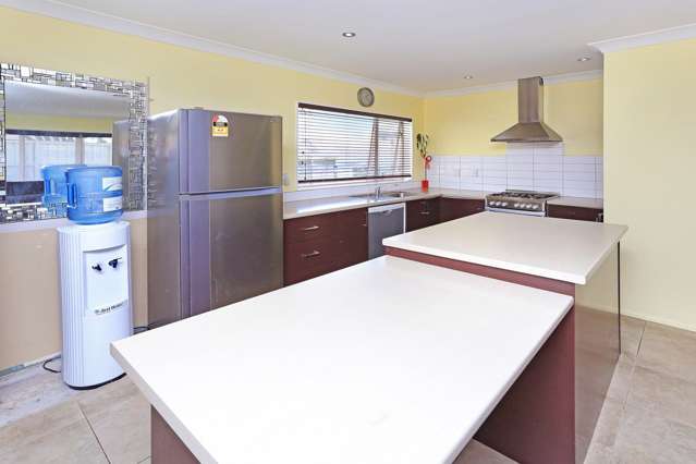 1/8 Nakhle Place Manurewa_1