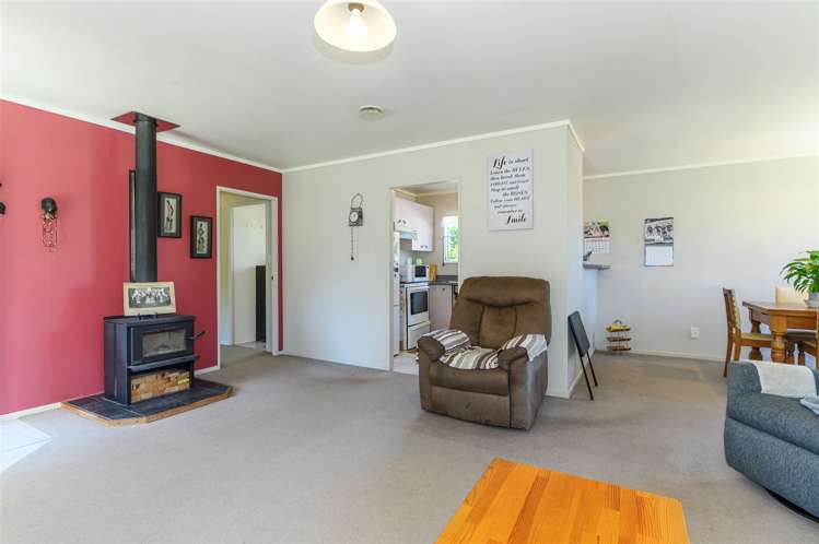 1/41 Yeovil Road Te Atatu Peninsula_3