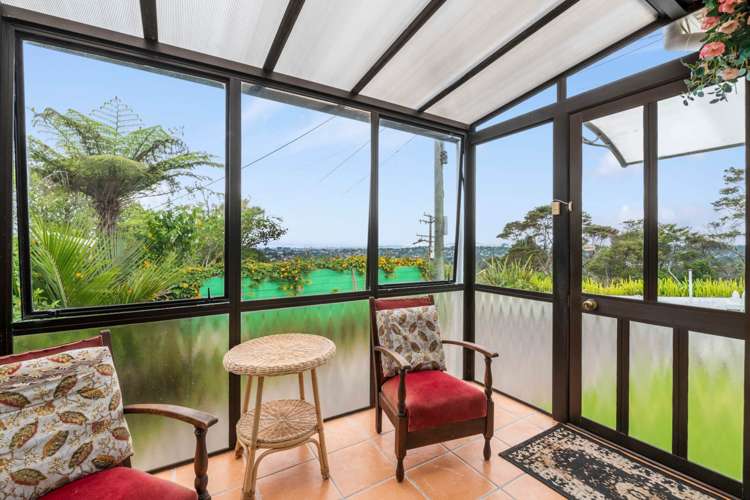 77 Shetland Street Glen Eden_13