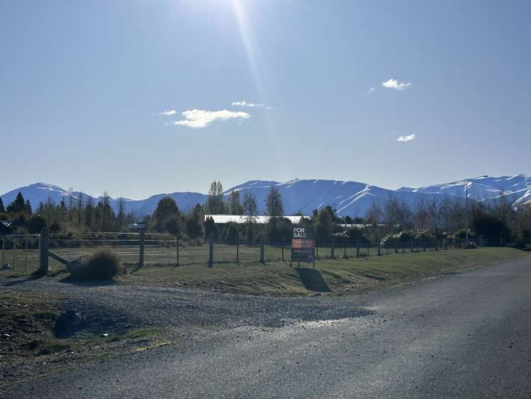 18 Matukituki Crescent Twizel_23