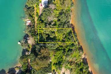 12 Pohutukawa Avenue_4