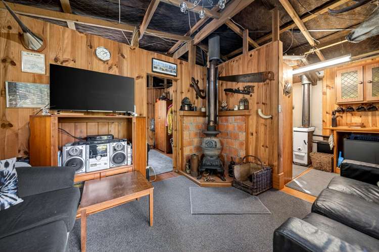 1598 Pack Spur Road Mataikona_6