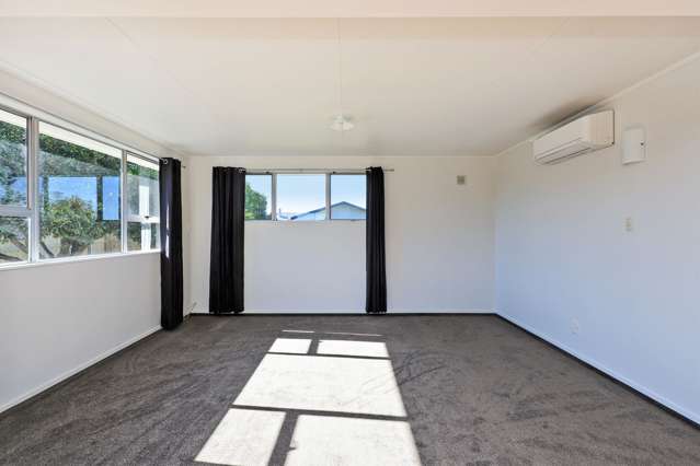 1203 Beatty Place Mayfair_3