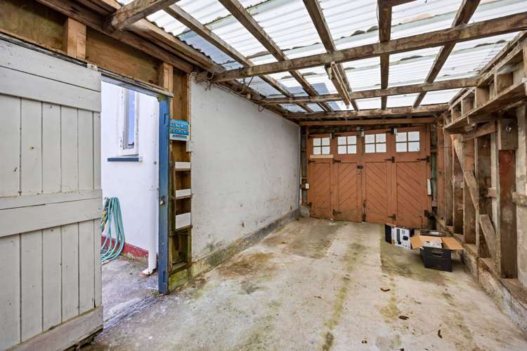 36 Percy Avenue Stratford_22