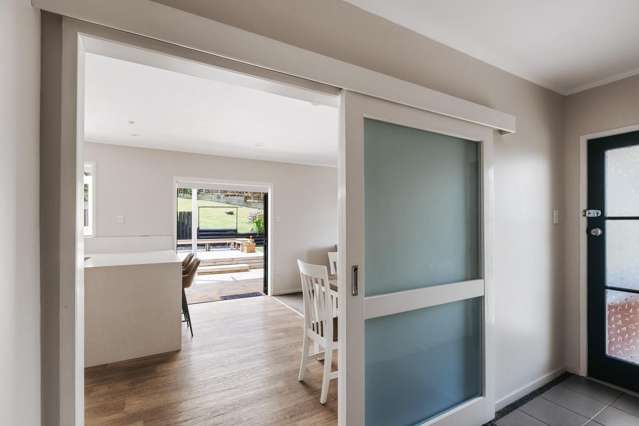 8 Highfield Crescent Brookfield_4