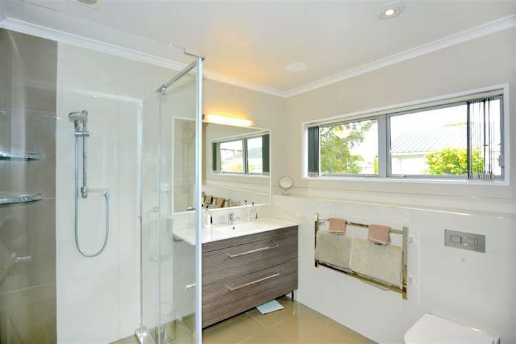 36 Doncaster Street Sockburn_11