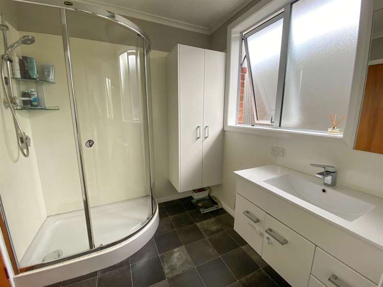 5 Ayr Street Balclutha_14