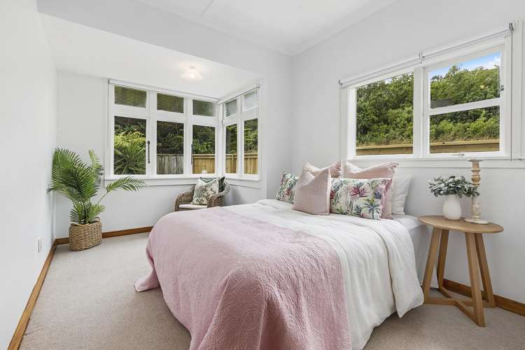 43a Collins Avenue Tawa_9