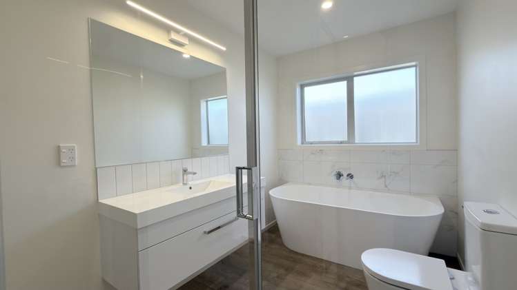 41 Crompton Avenue Churton Park_9