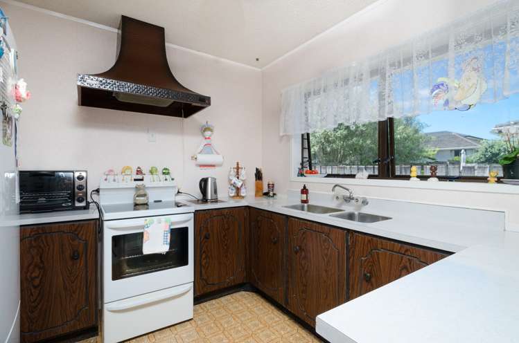 2/34 Flanshaw Road Te Atatu South_7