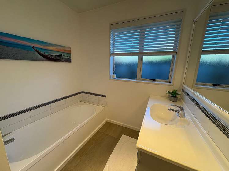 33B Esperance Street St Albans_13