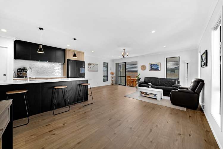 10 PIPI CRESCENT Tuakau_4