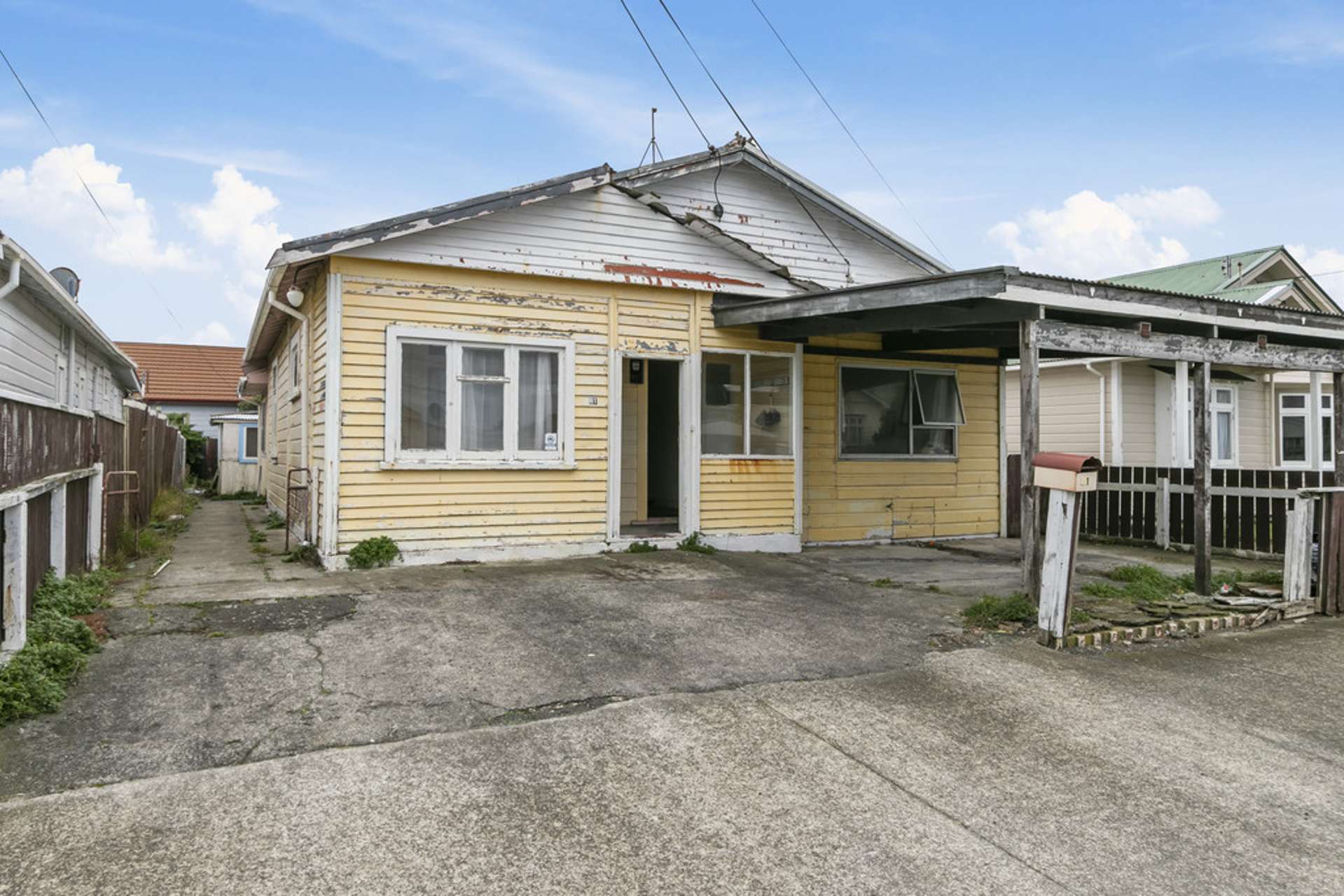 81 Endeavour Street Lyall Bay_0