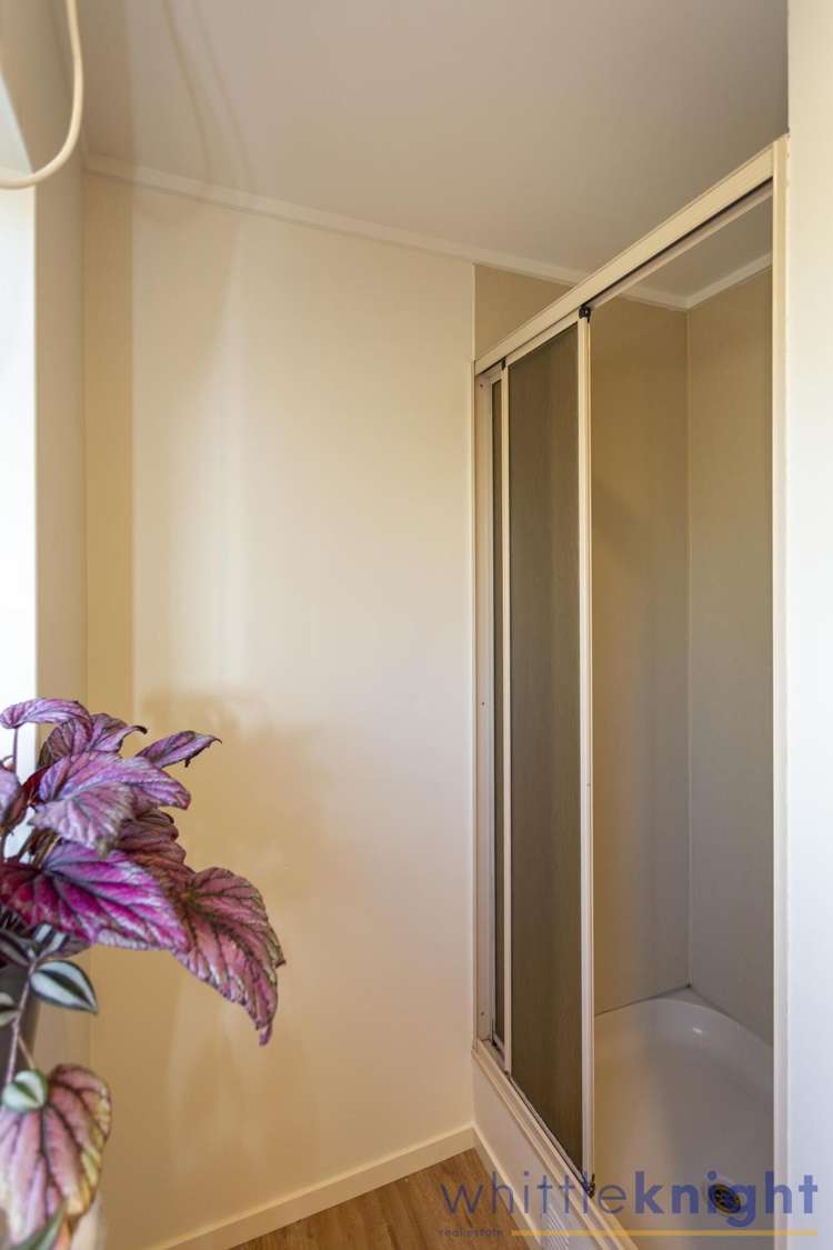 2/196 England Street Linwood_12