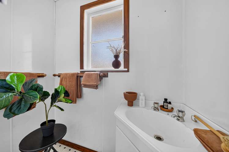 59 South Road Masterton_18